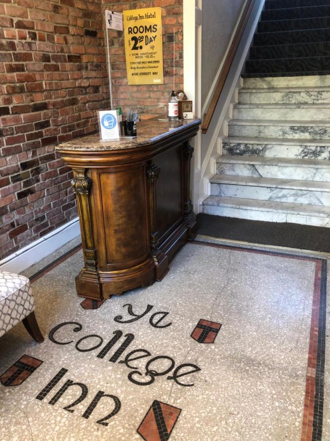 College Inn Hotel Сиатъл Екстериор снимка